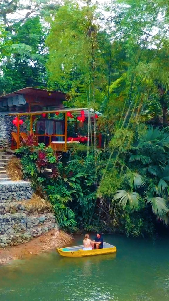 Glamping 5.00_00_46_14.Still006